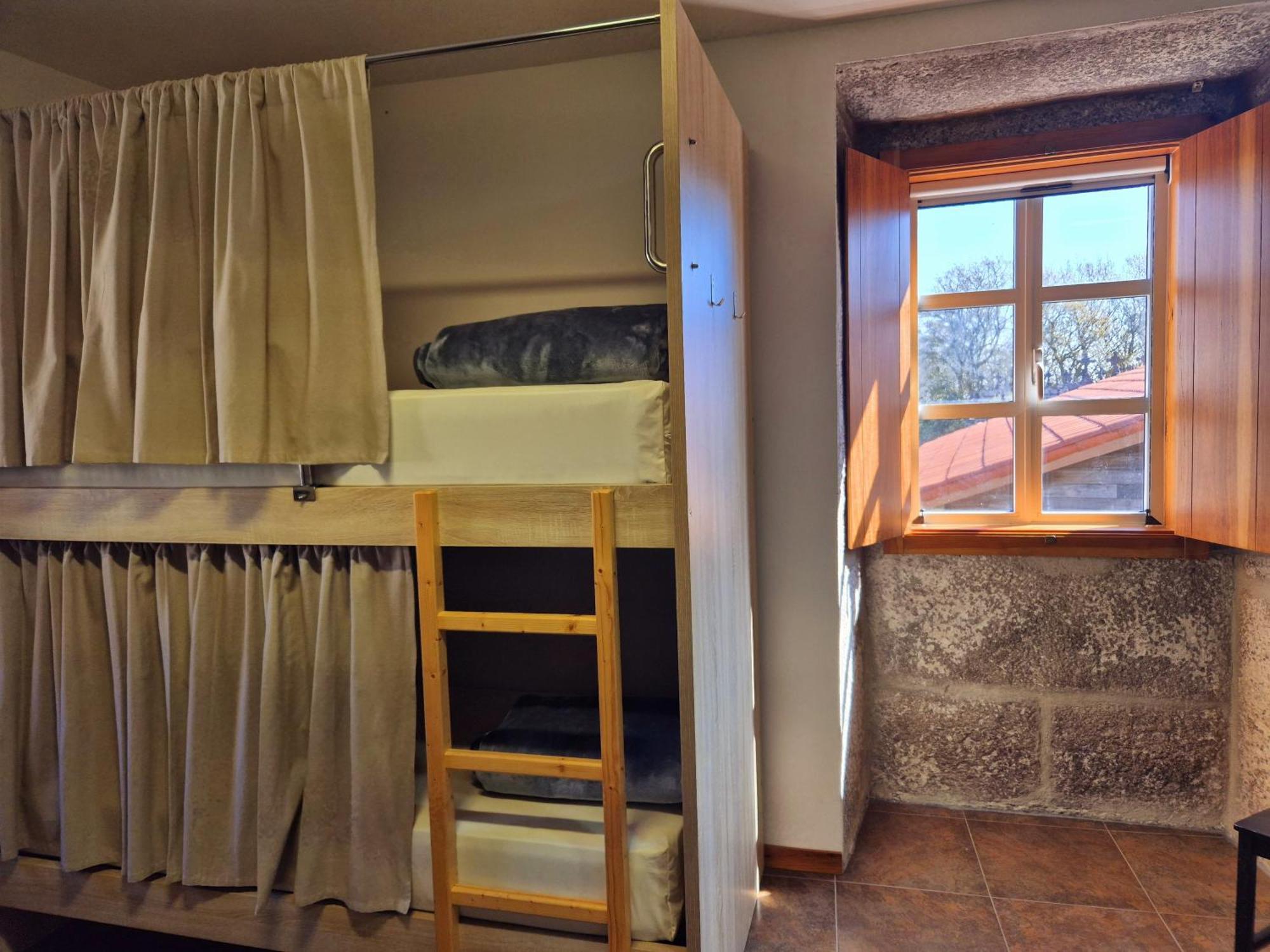 Albergue Rectoral San Mamede Da Pena Exclusive For Pilgrims Negreira Exterior photo