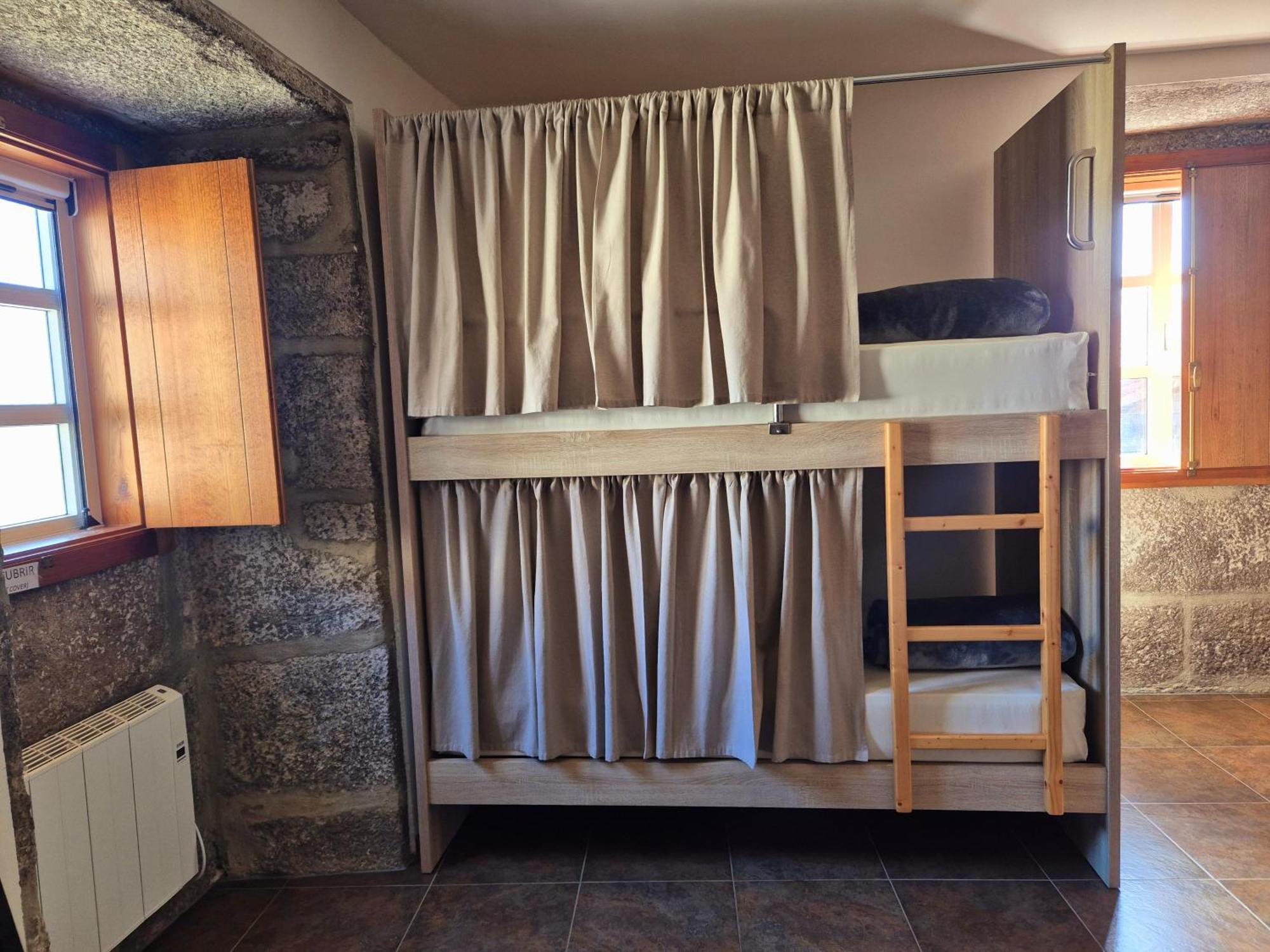 Albergue Rectoral San Mamede Da Pena Exclusive For Pilgrims Negreira Exterior photo